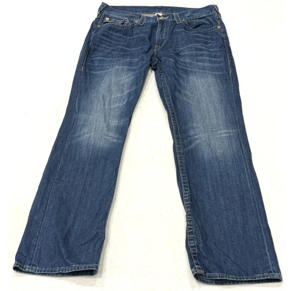 True Religion Mens Jeans size 36 straight leg World Tour